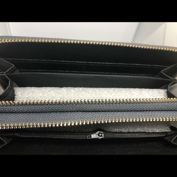 Wallet - Picture 4 of 5